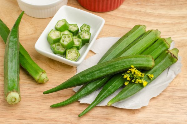 Mâm cơm chuẩn vị