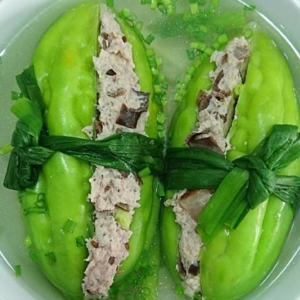 Canh khổ qua nhồi thịt