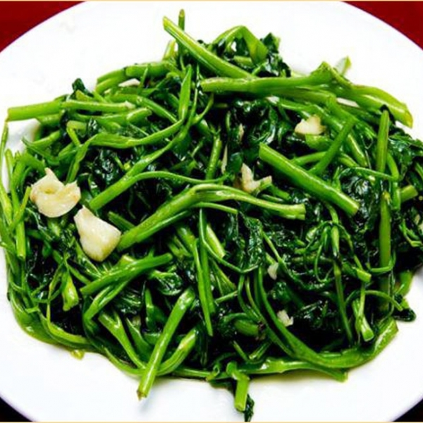 Rau muống xào tỏi