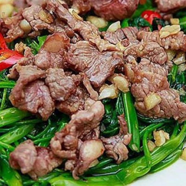 Rau muống xào bò