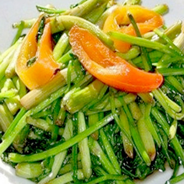 Cần nước xào tỏi