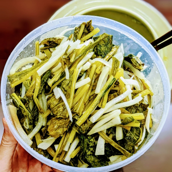 Dưa chua
