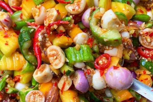 Dưa cà mắm nêm thập cẩm cả nhà cùng ghiền