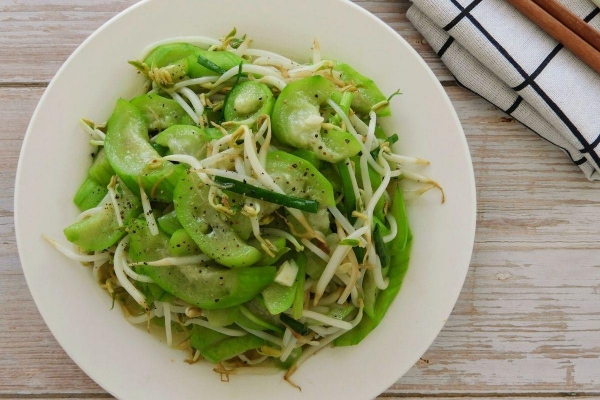 Mướp xào giá