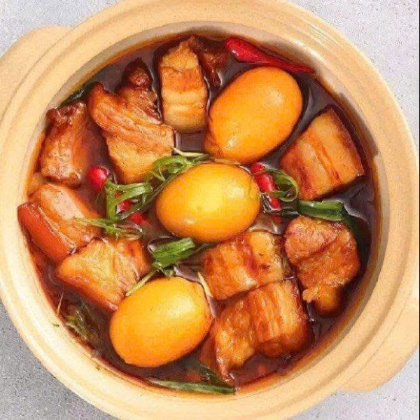 Thịt kho tàu, Đậu hũ dồi thịt sốt cà, Canh cải, Dưa cải chua