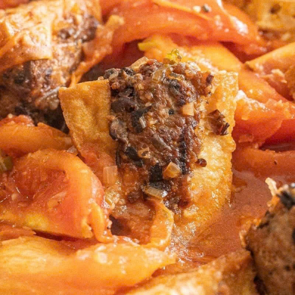 Cá lóc kho tộ, Canh bí xanh nấu tôm, Đậu hũ sốt mắm tỏi mỡ hành, Dưa giá