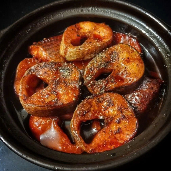 Cá lóc kho tộ, Canh bí xanh nấu tôm, Đậu hũ sốt mắm tỏi mỡ hành, Dưa giá